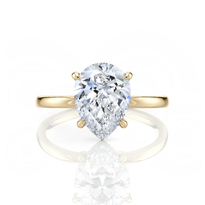 Inel de Logodnă – Moissanite Pear Simplicity