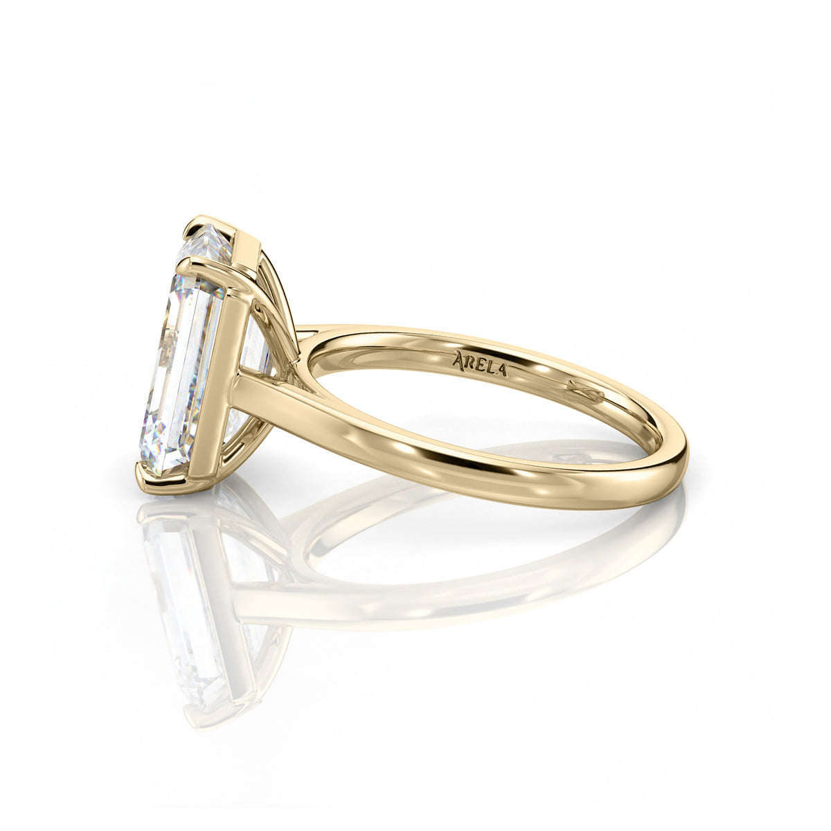 Inel de Logodnă – Moissanite Emerald Simplicity