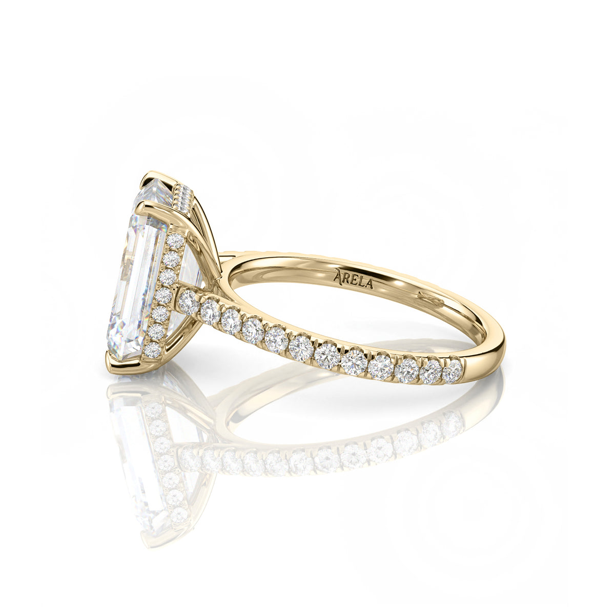 Inel de Logodnă – Moissanite Emerald Pave