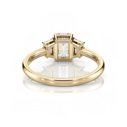 Inel de Logodnă – Moissanite Emerald Trilogy
