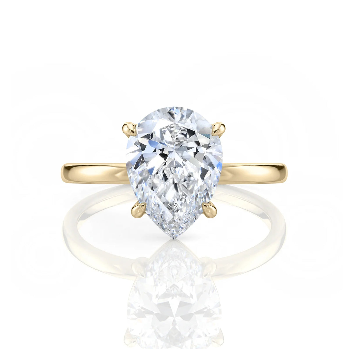 Inel de Logodnă – Moissanite Pear Simplicity