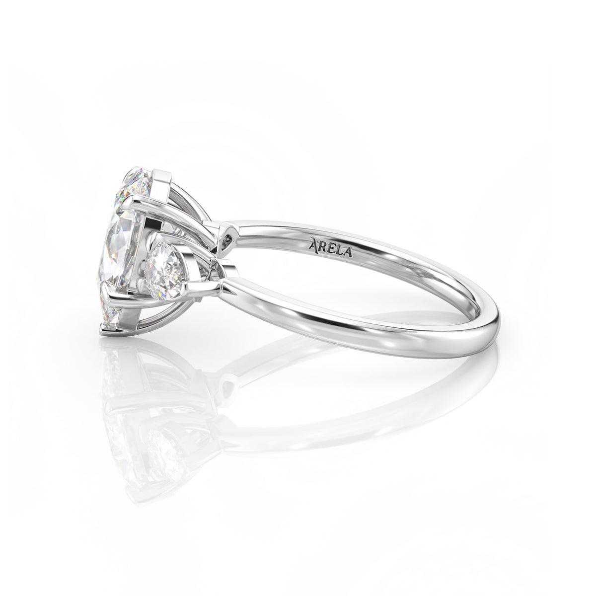 Inel de Logodnă – Diamant de Laborator Pear Trilogy