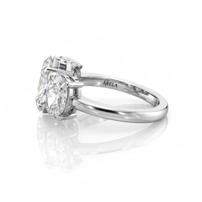 Inel de Logodnǎ – Diamant de Laborator Oval Trilogy